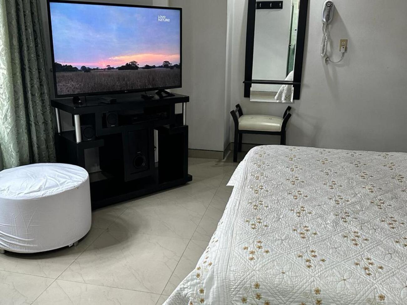 Hotel Bosque Chapinero Bogota Luaran gambar